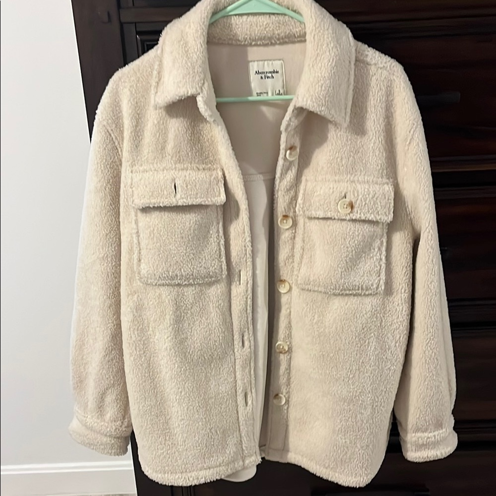 Abercrombie  Beige Sherpa Jacket